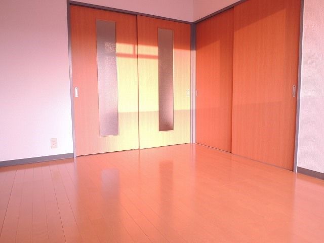 ベッドルーム