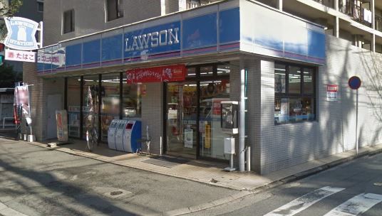 近くのローソン　薬院店まで134m（徒歩2分）