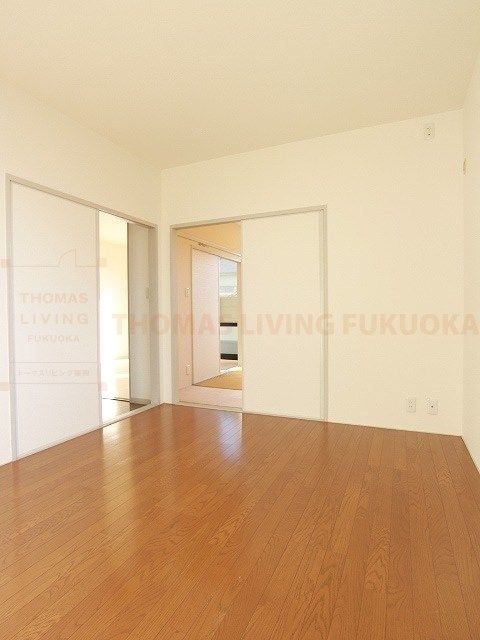ベッドルーム