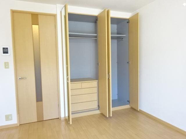 ベッドルーム