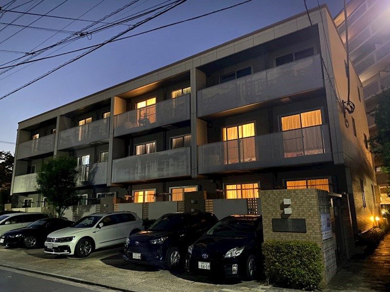 シャーメゾンリバーサイド城西の外観画像