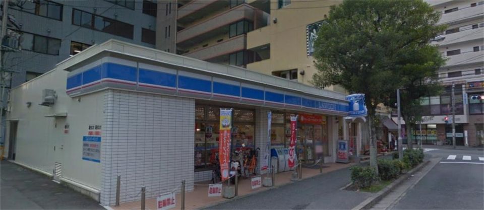 近くのローソン福岡大橋駅前店まで95m(徒歩2分)