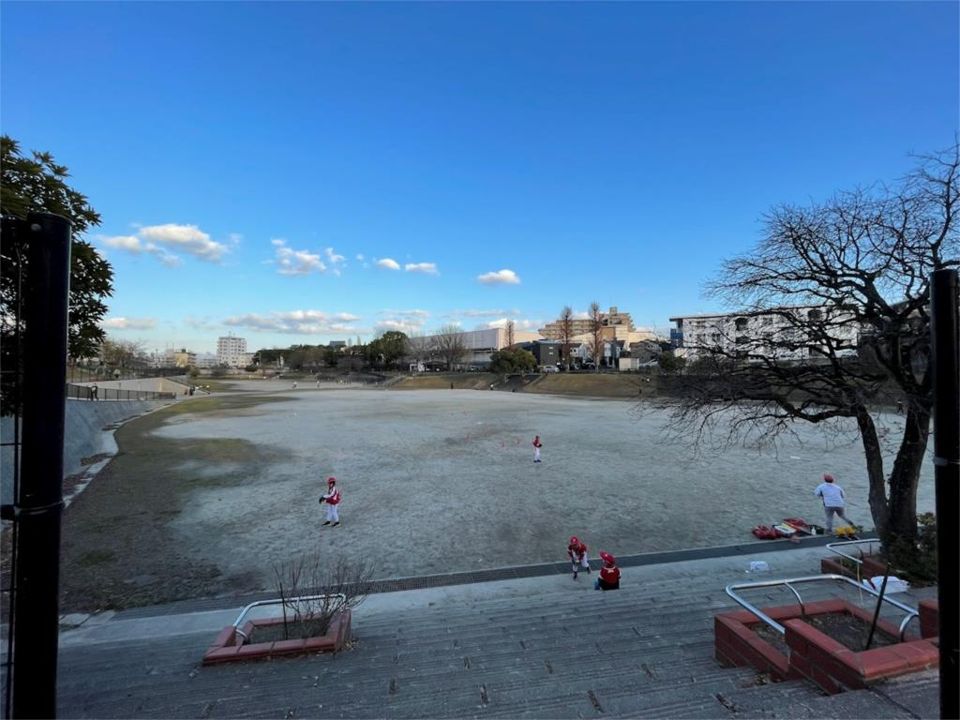 近くの野間大池公園まで585m（徒歩8分）