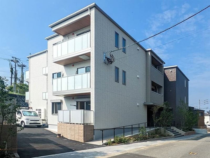 シャーメゾンステージ松山の外観画像