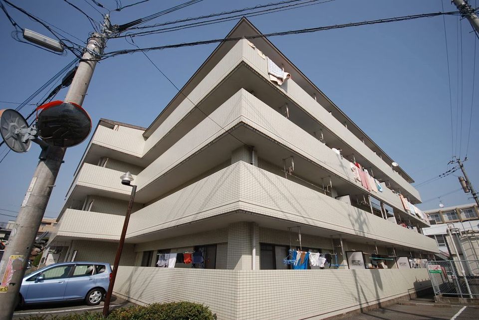 ファミール1筒井の外観画像