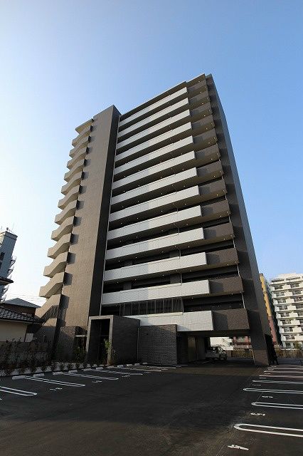 エンクレスト博多LIBERTYの外観画像