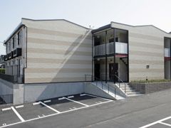 レオパレス塚原台の外観画像