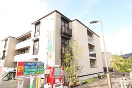 トリシア東大利の外観画像