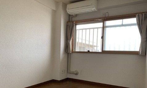 ベッドルーム