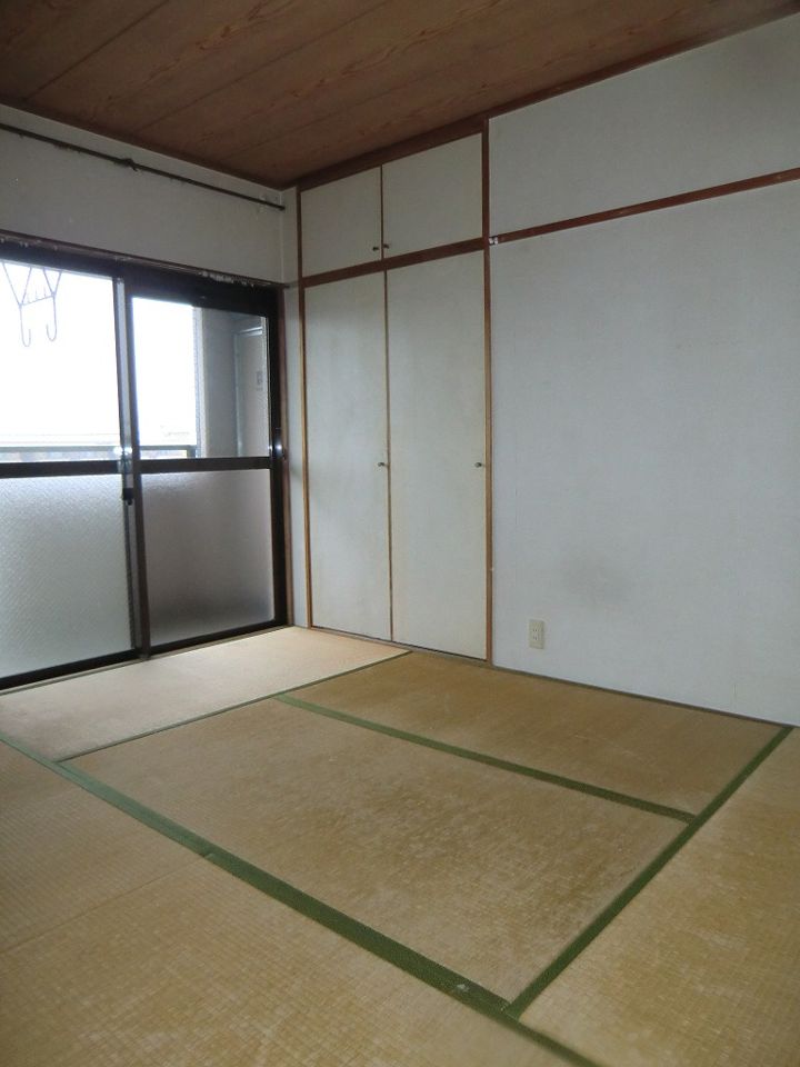ベッドルーム
