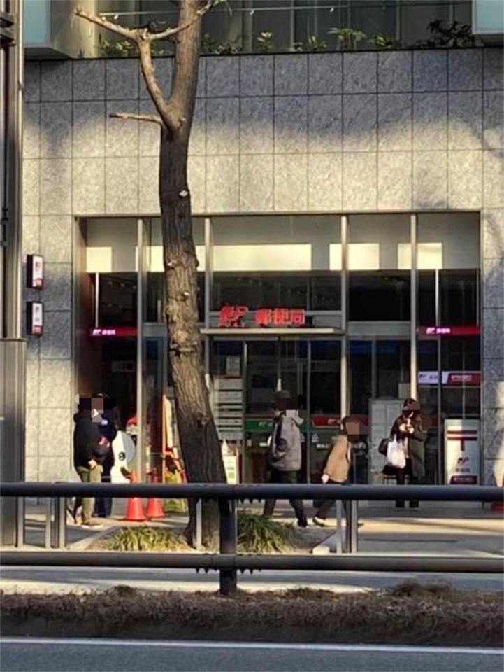 近くの博多郵便局まで299m（徒歩4分）