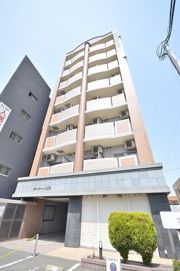 カルフール吉塚の外観画像