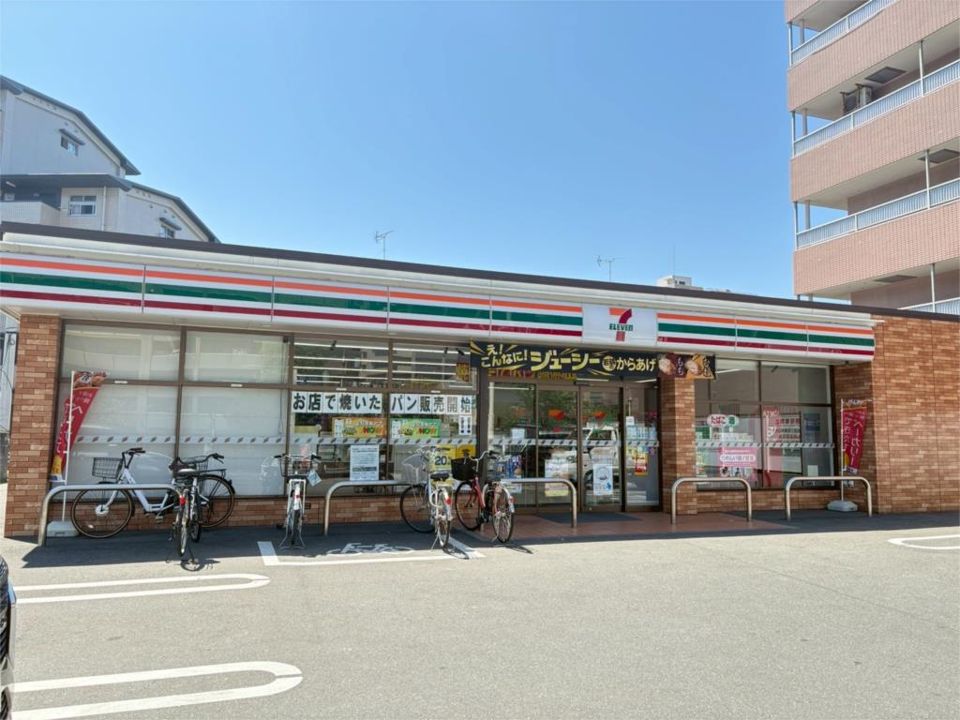 近くのセブンイレブン 福岡笹丘1丁目店まで1,087m（徒歩14分）