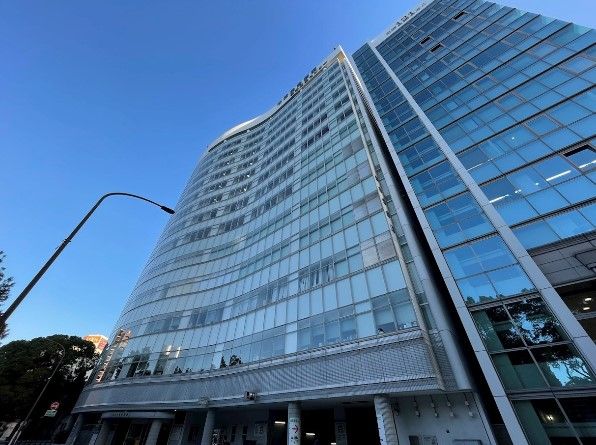 近くの済生会福岡総合病院まで914m(徒歩12分)