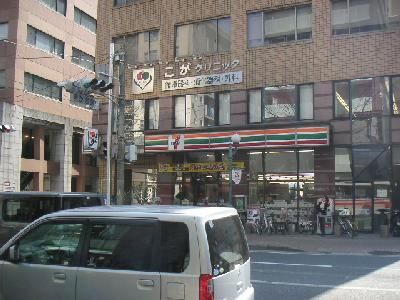 近くのセブンイレブンまで231m（徒歩3分）