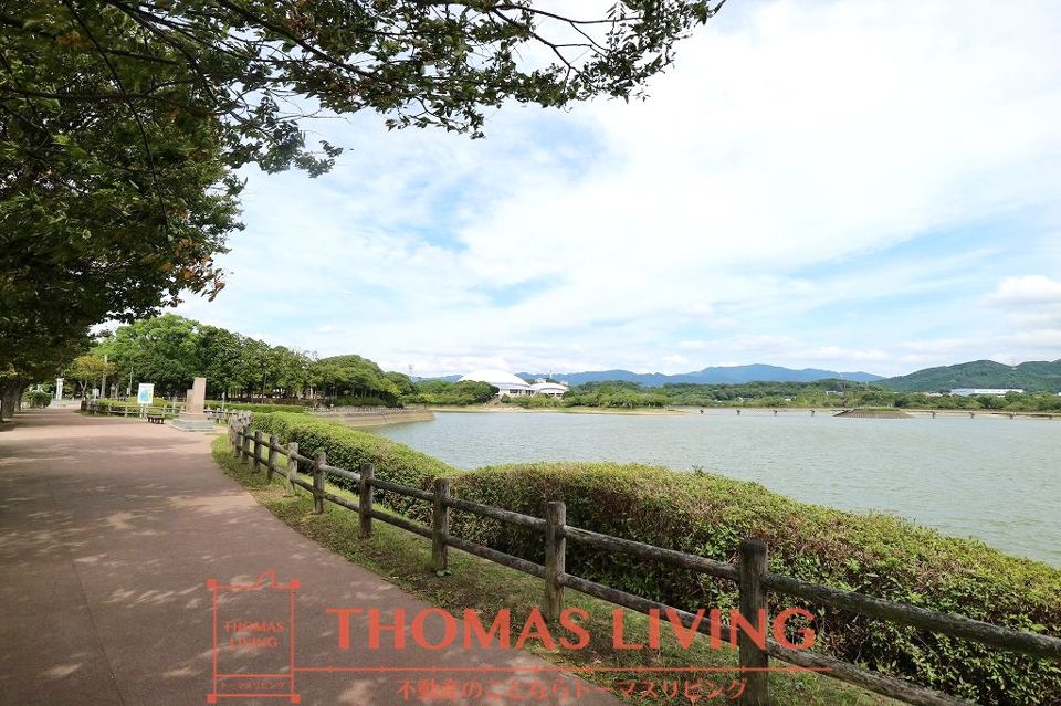 近くの駕与丁公園まで4,510m（徒歩57分）