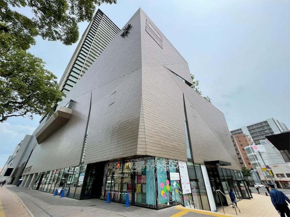 近くのPRALIVA（プラリバ）まで1,394m（徒歩18分）