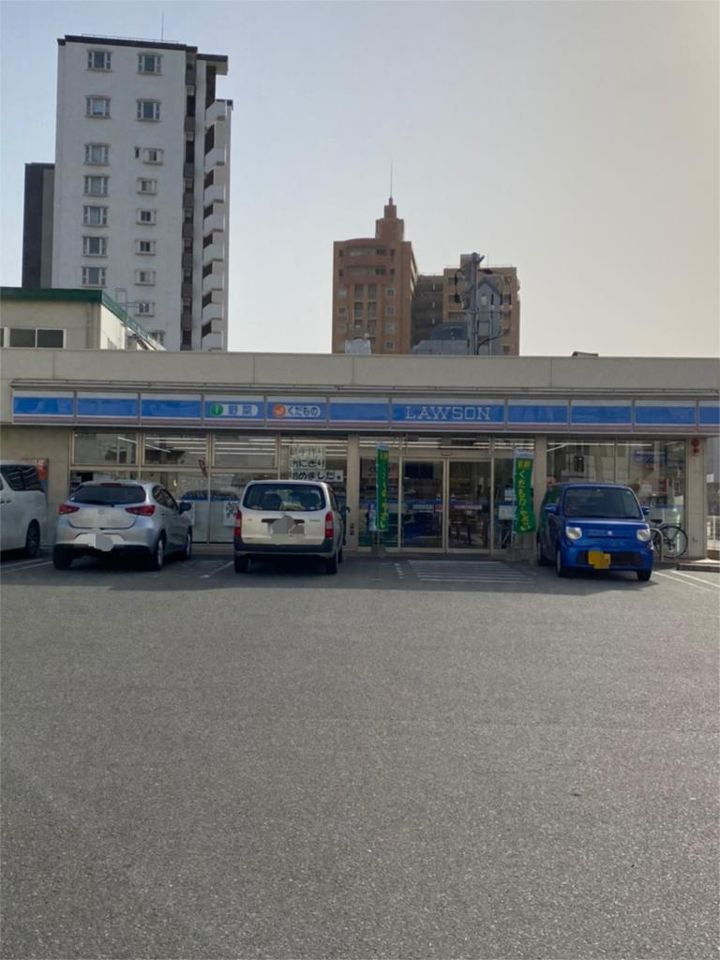 近くのローソン 博多石城町店まで203m(徒歩3分)