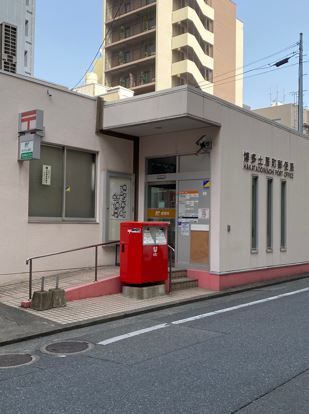 近くの博多土居町郵便局まで450m（徒歩6分）