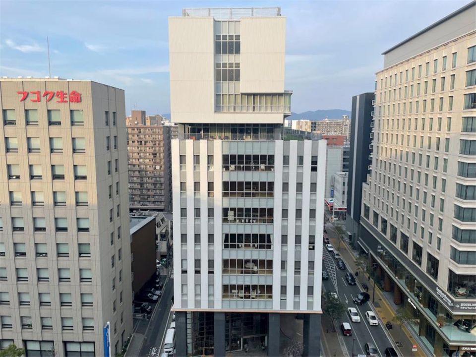 近くの桜十字福岡病院まで533m(徒歩7分)