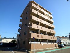 ラリーグラス22の外観画像