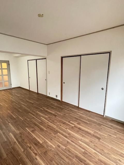 ベッドルーム