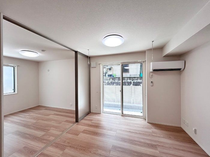近くの春日市立春日野小学校まで1,882m(徒歩24分)