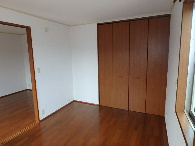 ベッドルーム