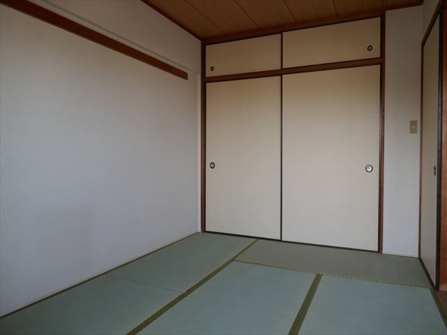 ベッドルーム