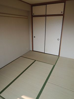 ベッドルーム
