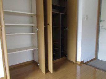 ベッドルーム