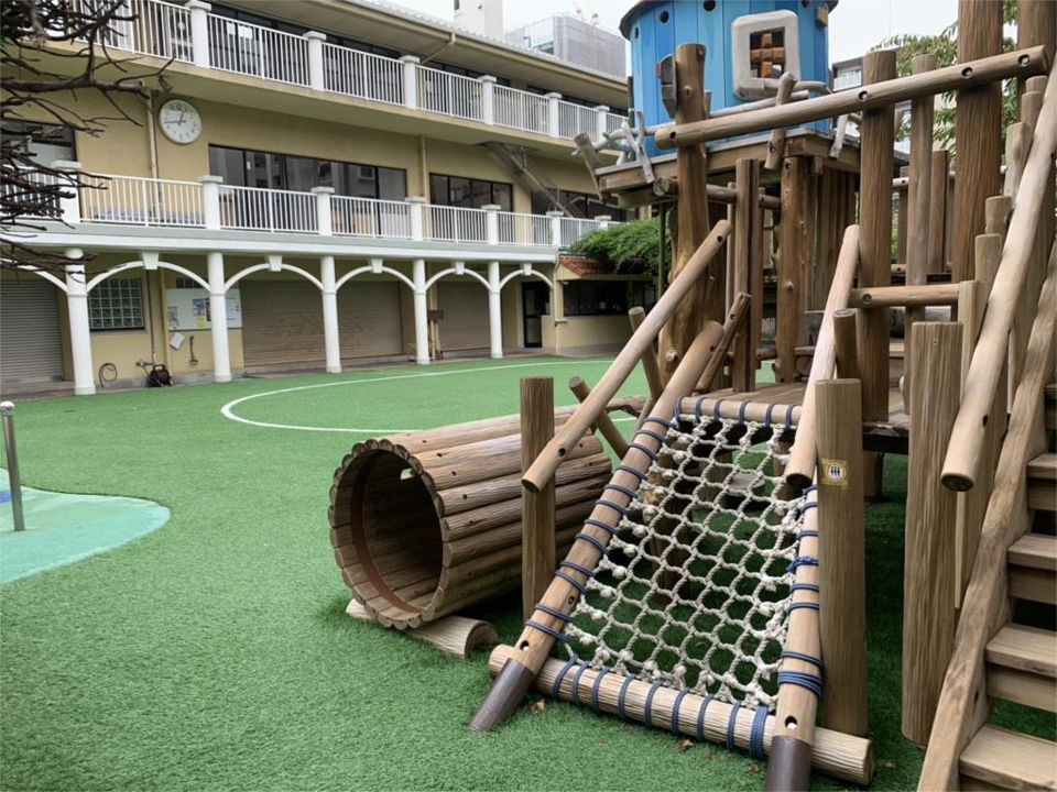近くの草ヶ江幼稚園まで246m(徒歩4分)