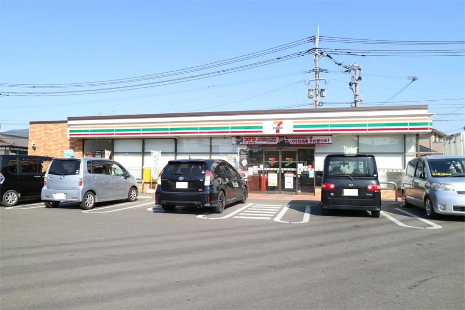 近くのセブンイレブン 宇美5丁目店まで433m（徒歩6分）