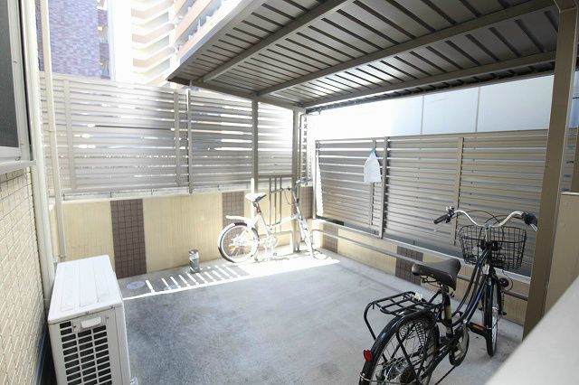 近くのドラッグイレブン 竹下店まで437m（徒歩6分）