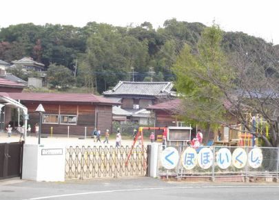 近くの久保保育園まで487m(徒歩7分)