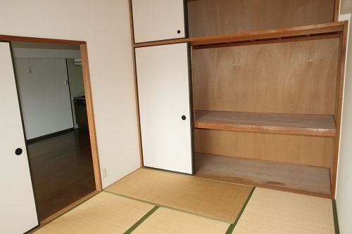 ベッドルーム