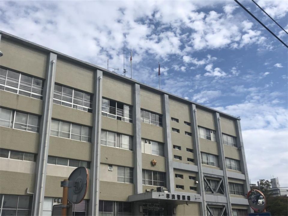 近くの早良警察署まで1,079m（徒歩14分）