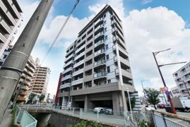 アブレスト野間の外観画像
