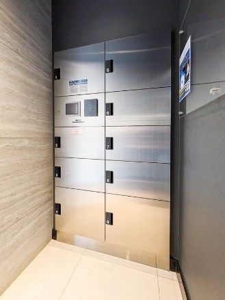 近くのコマーシャルモール博多まで360m(徒歩5分)