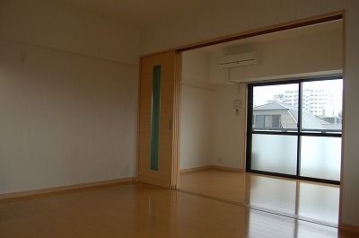 ベッドルーム