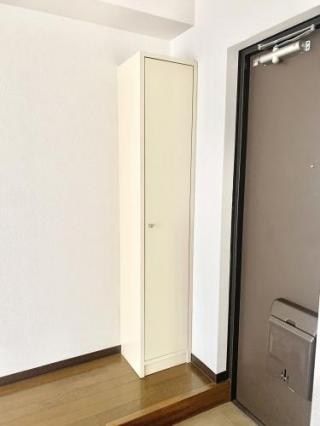 近くの福岡市立東住吉中学校まで525m(徒歩7分)