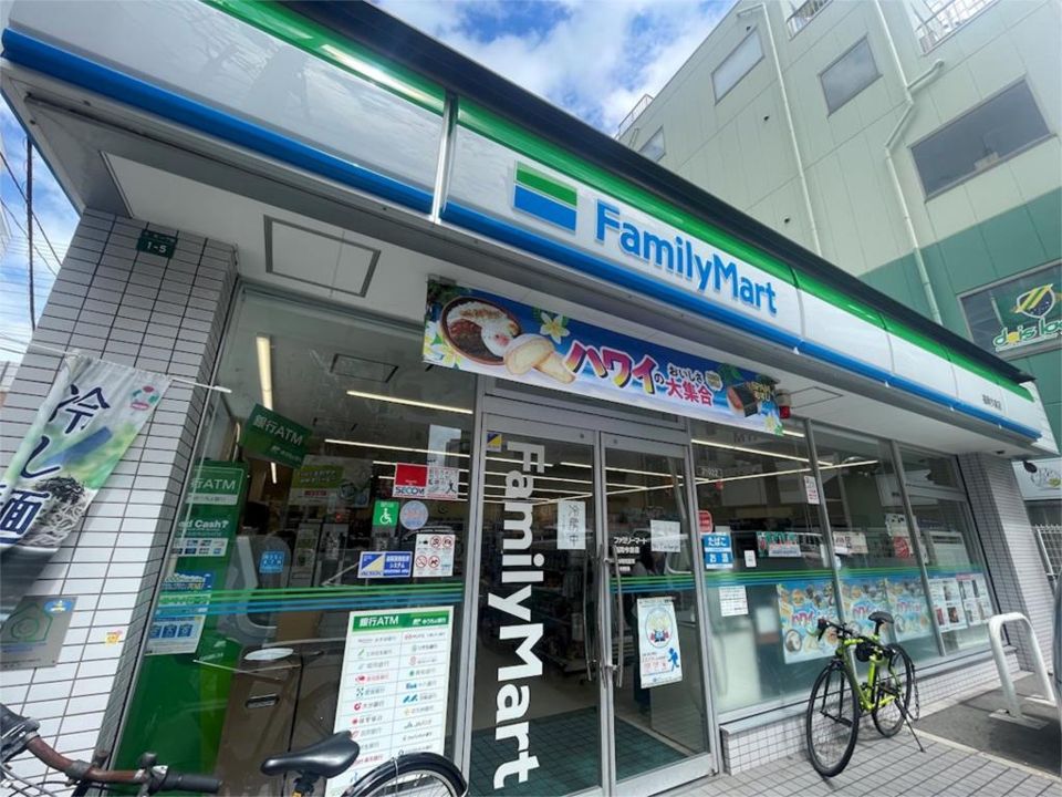 近くのファミリーマート 福岡今泉店まで95m(徒歩2分)