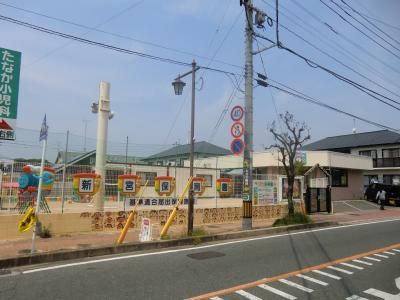 近くの新宮保育園まで346m（徒歩5分）