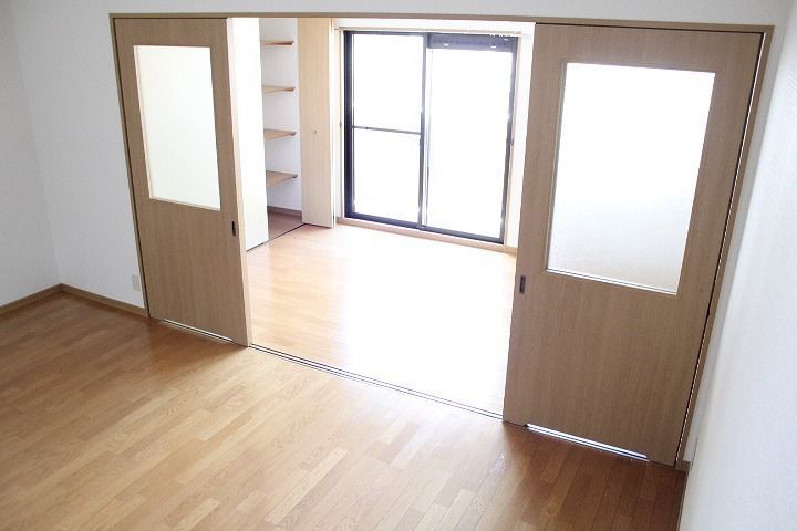 ベッドルーム