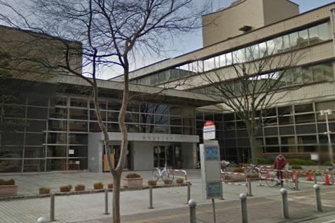 近くの福岡市西図書館まで550m（徒歩7分）