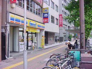 近くのミニストップまで40m(徒歩1分)