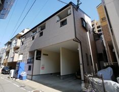 アイブルー・天神南の外観画像