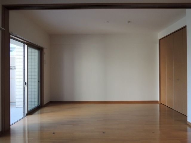 ベッドルーム