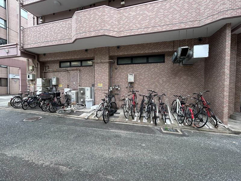 近くのセブンイレブン 福岡高宮駅前店まで231m(徒歩3分)