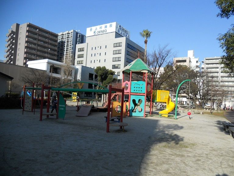 近くの住吉公園まで220m(徒歩3分)